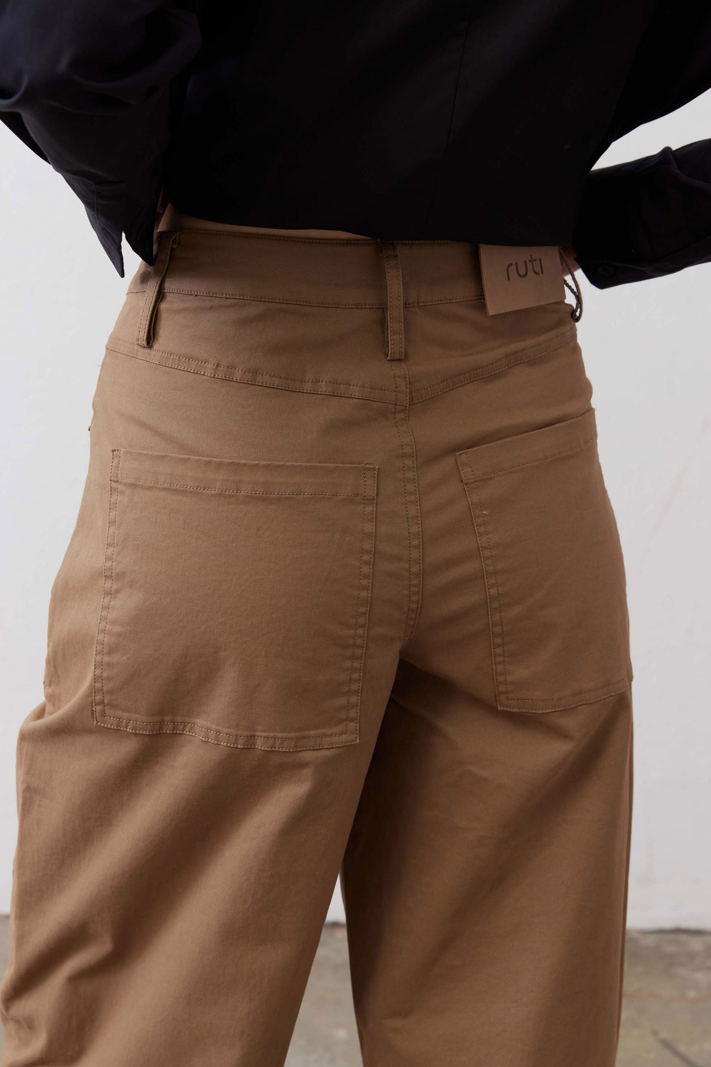 The Slouchy Soft Twill Pants