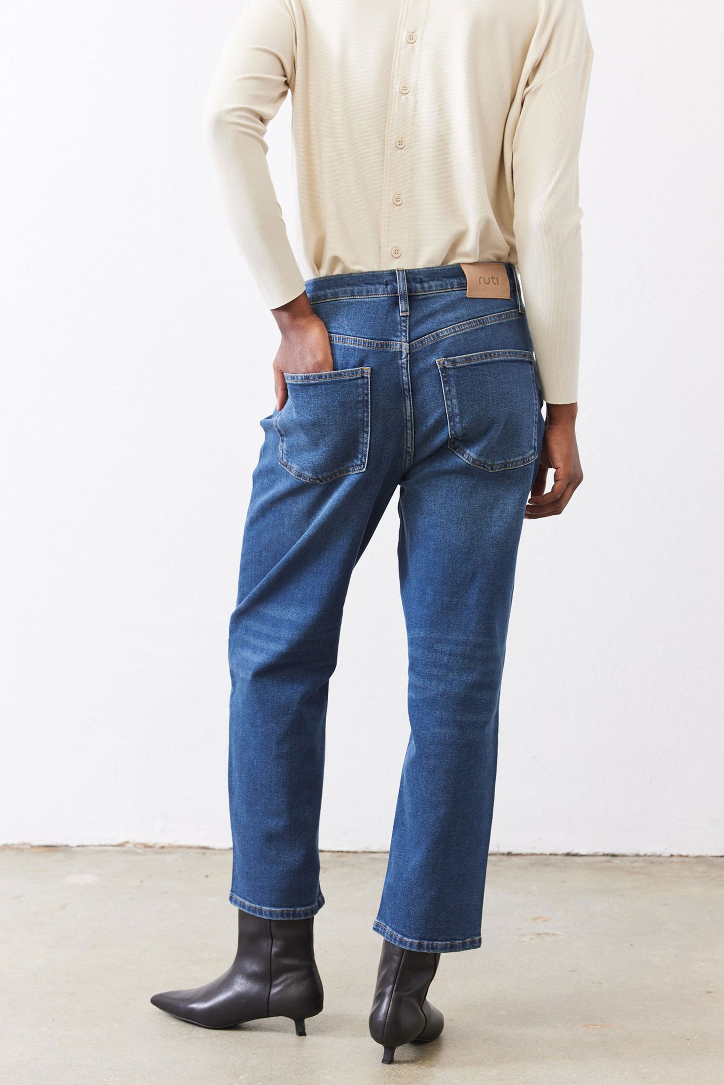 The Crop Mid-Rise Straight Jeans