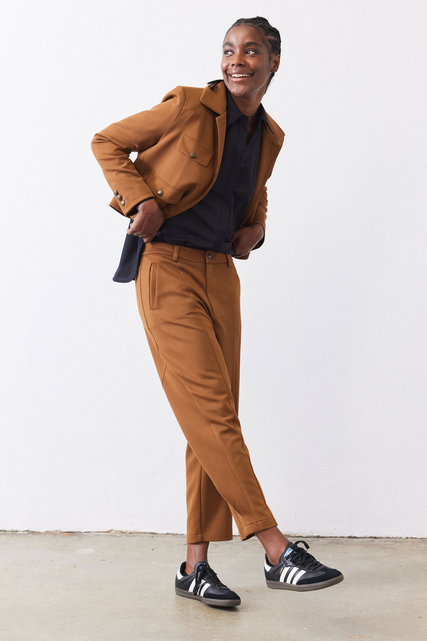 Stretch Suit Detail Oriented Tapered Pants