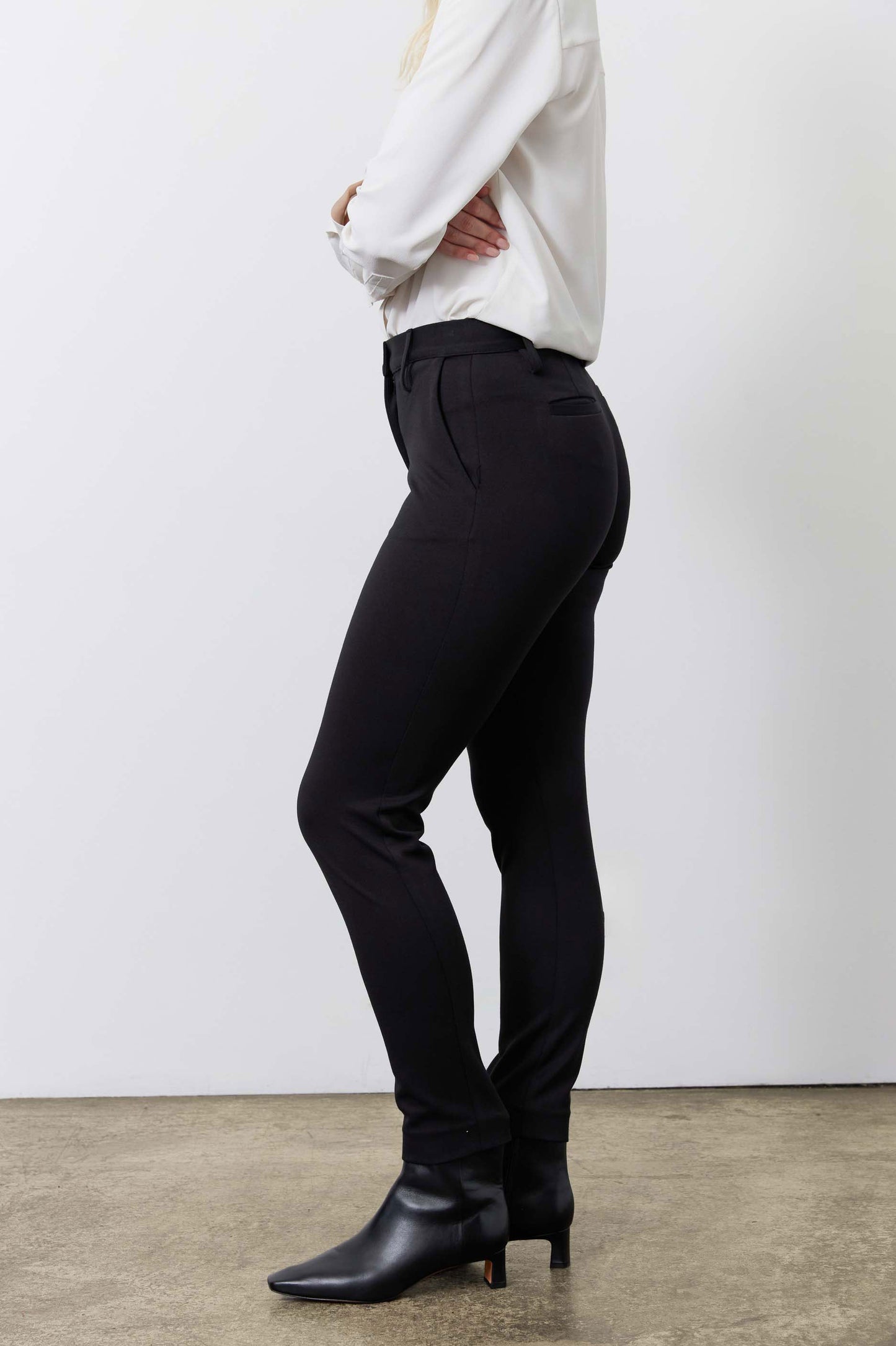 The Stretch Suit Tapered Pants