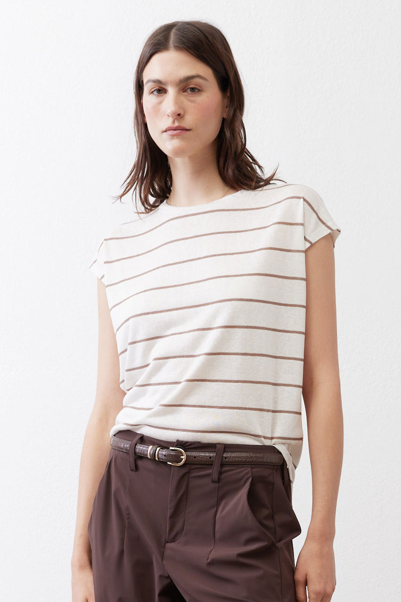 Women’s striped crew-neck tee, off-white with tan horizontal stripes