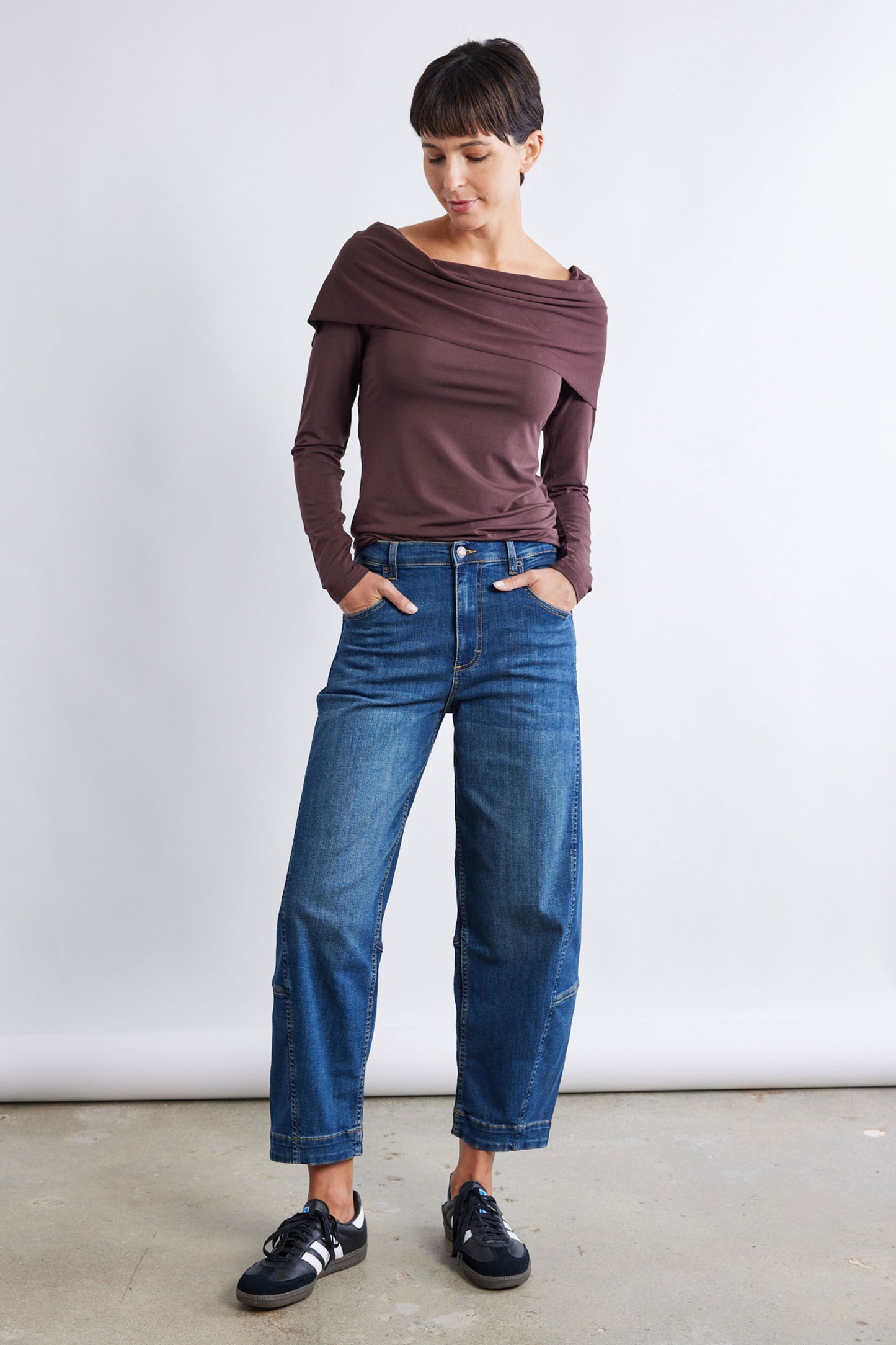 The Petite Ultimate Barrel Leg Jeans 2.0