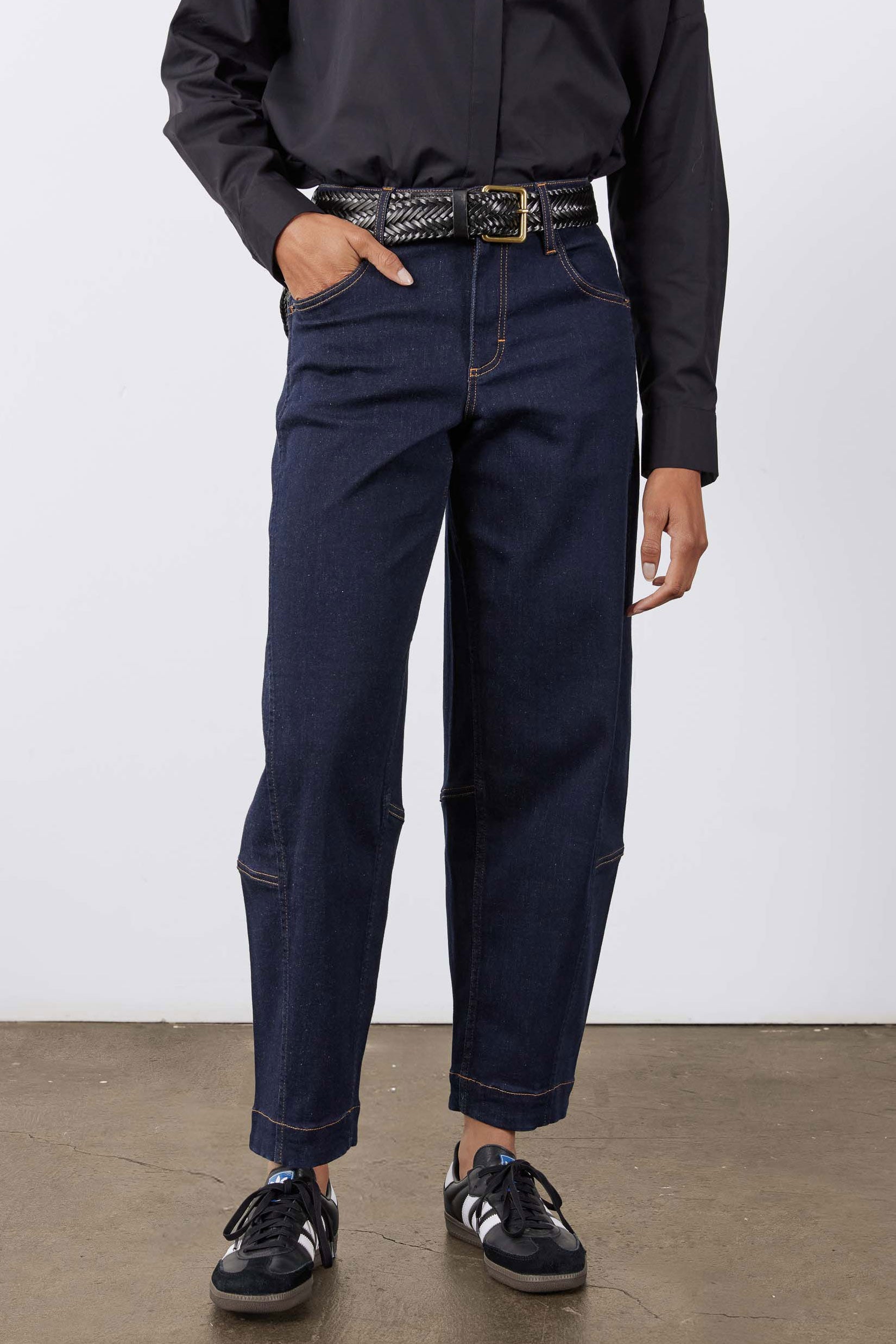 The Ultimate Barrel Leg Jeans 2.0 | Nyx Dark Wash – Ruti