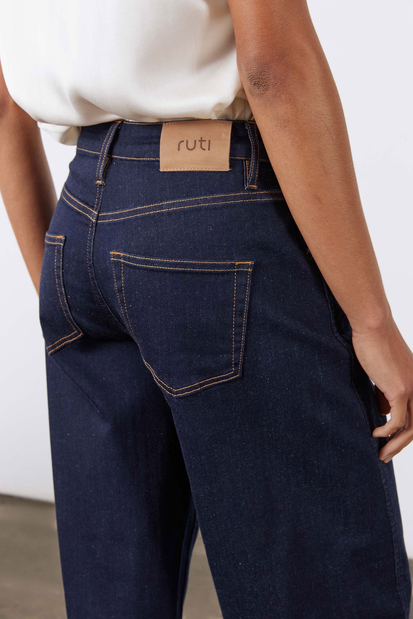 The Petite Ultimate Barrel Leg Jeans 2.0