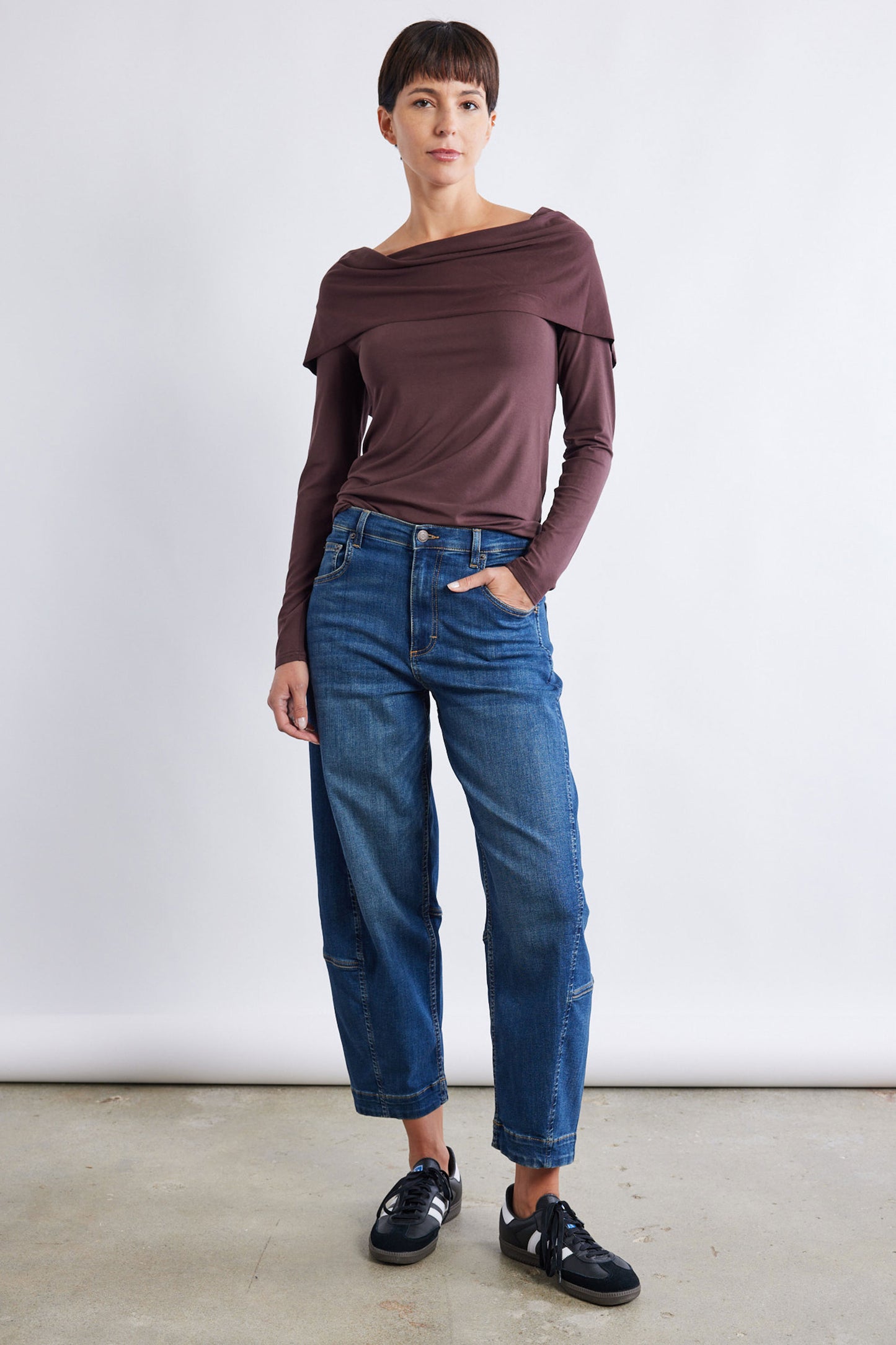 The Ultimate Barrel Leg Jeans 2.0