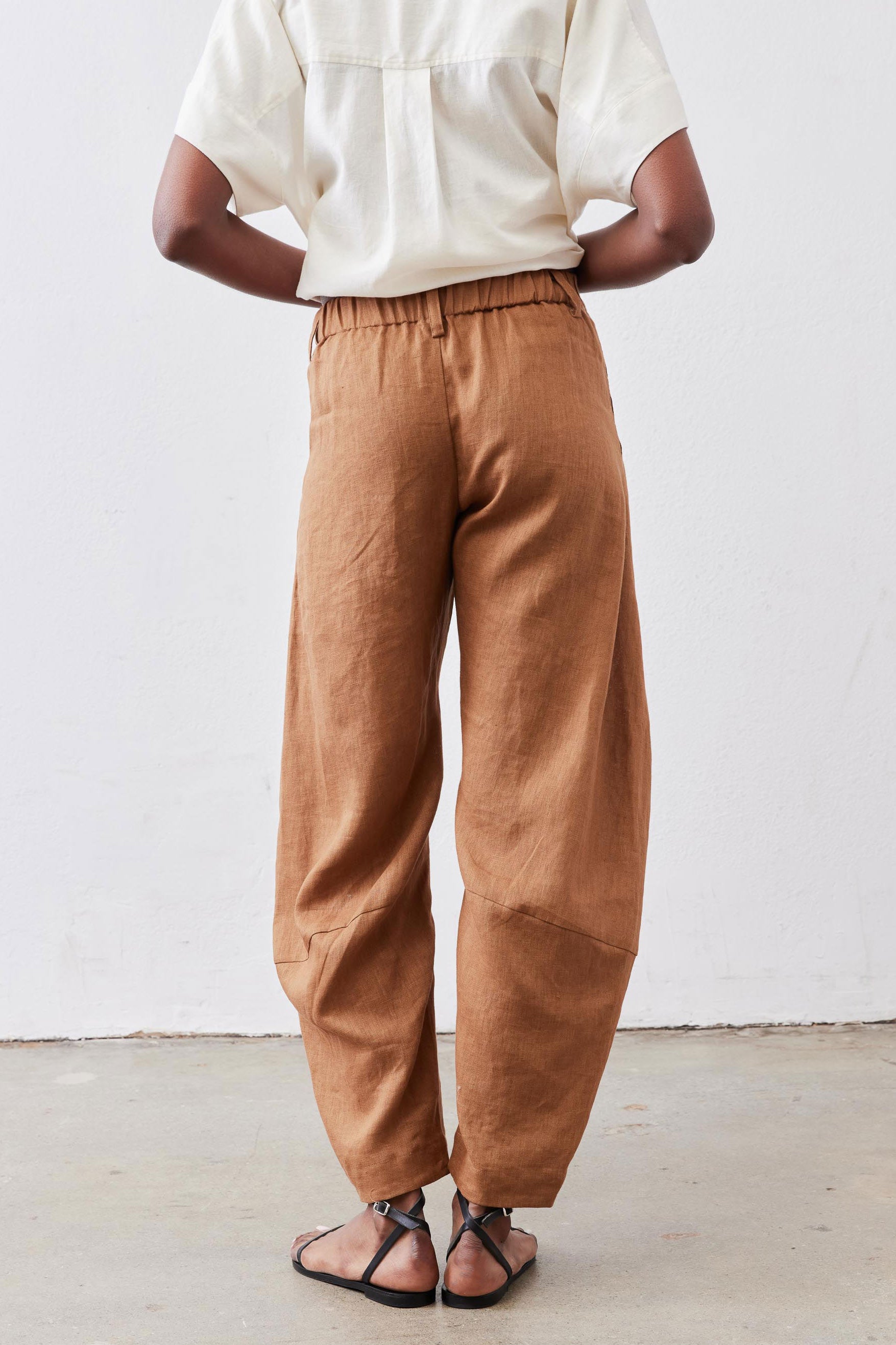 The Uptown Loose Linen Pants | Caramel – Ruti