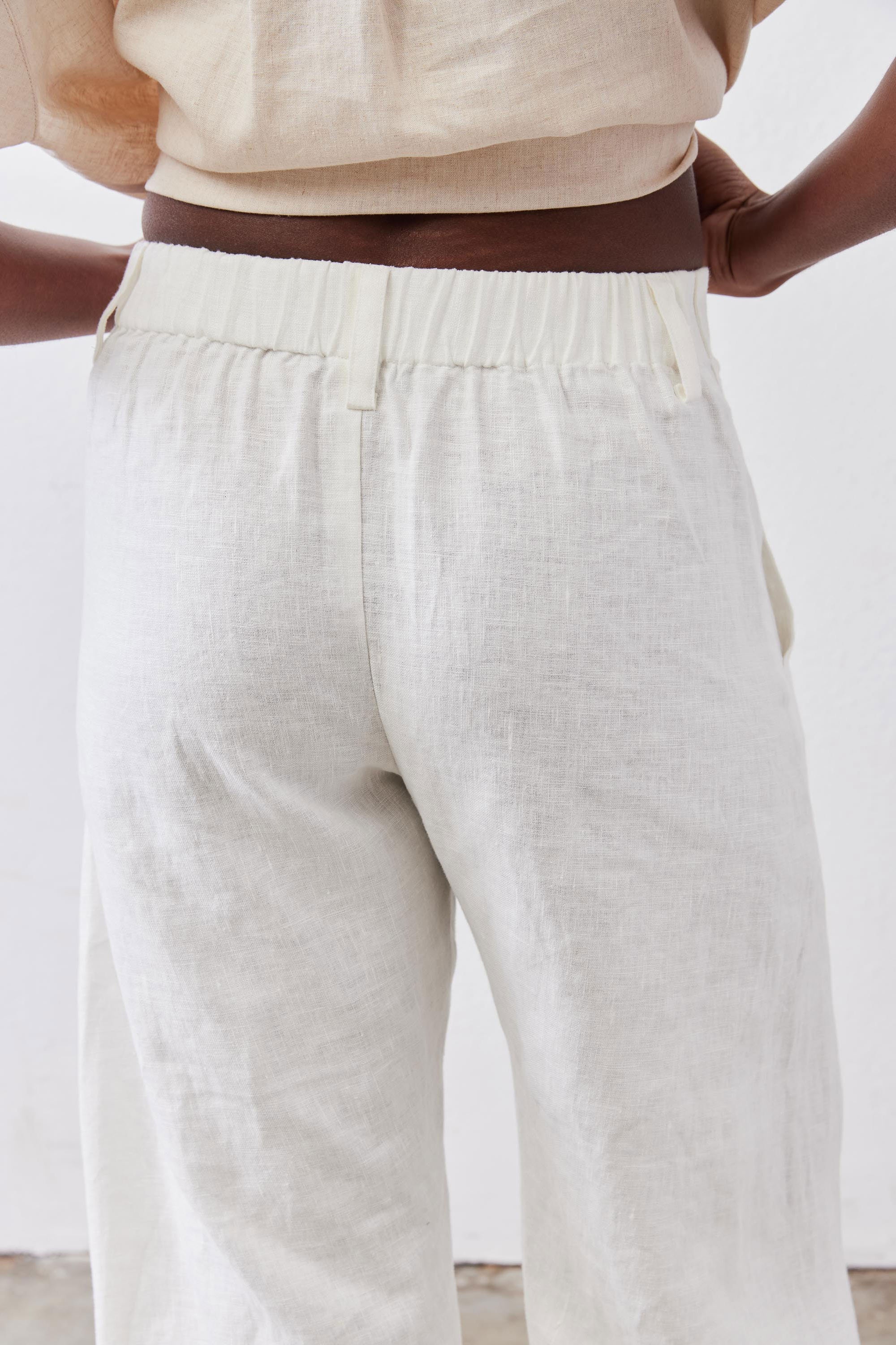 パンツ 1990s Euro white Linen Trousers 1990s Euro white Linen Trousers Linen White Vintage M 00s Summer