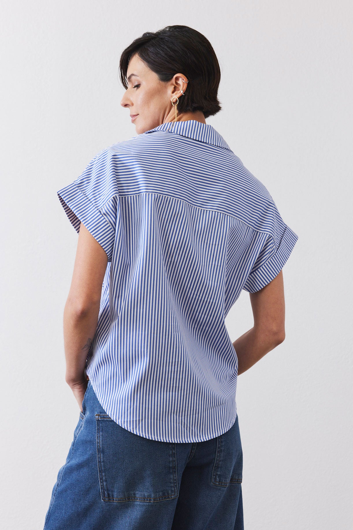 Walk the Line Short Sleeve Poplin Top