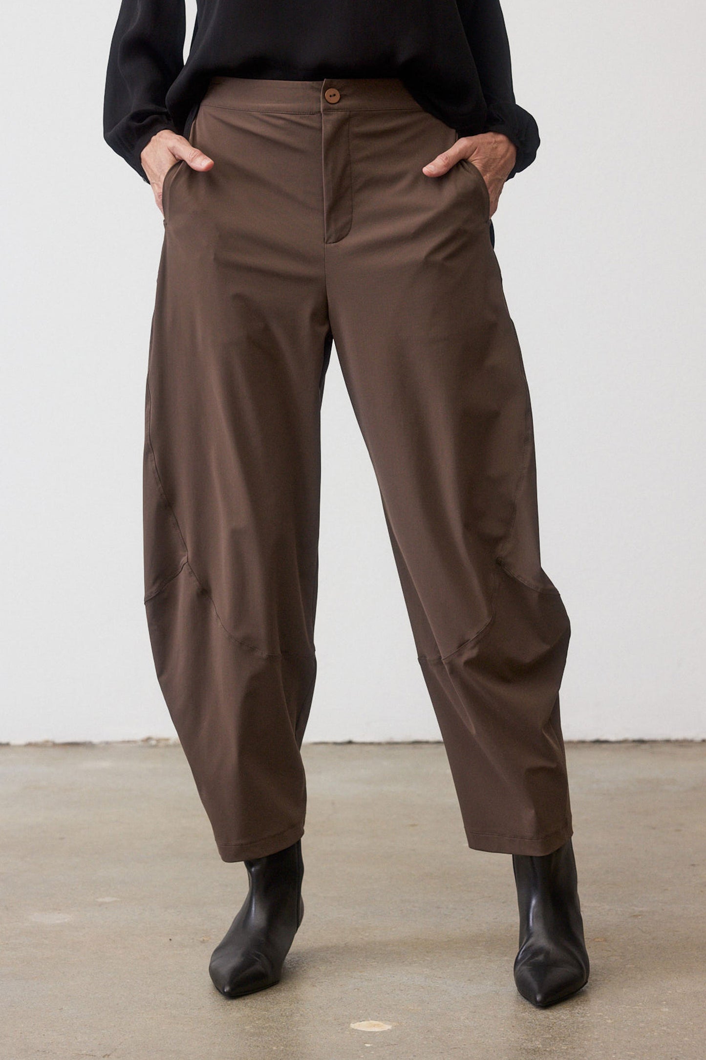 The Petite Wide-ish Pants