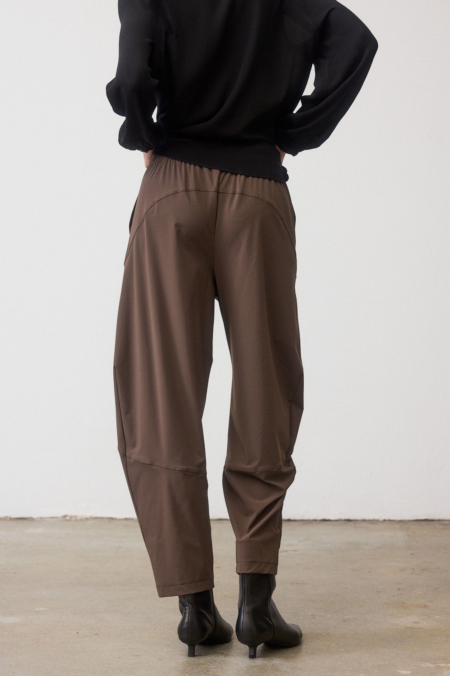 The Petite Wide-ish Pants