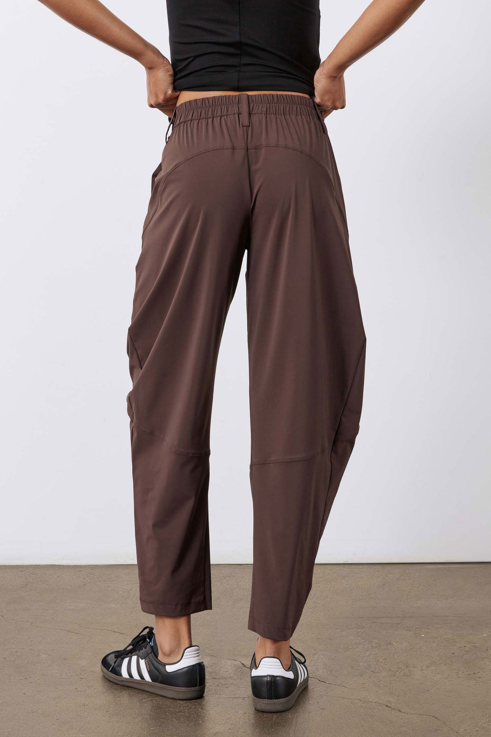 The Petite Wide-ish Pants | Coffee – Ruti
