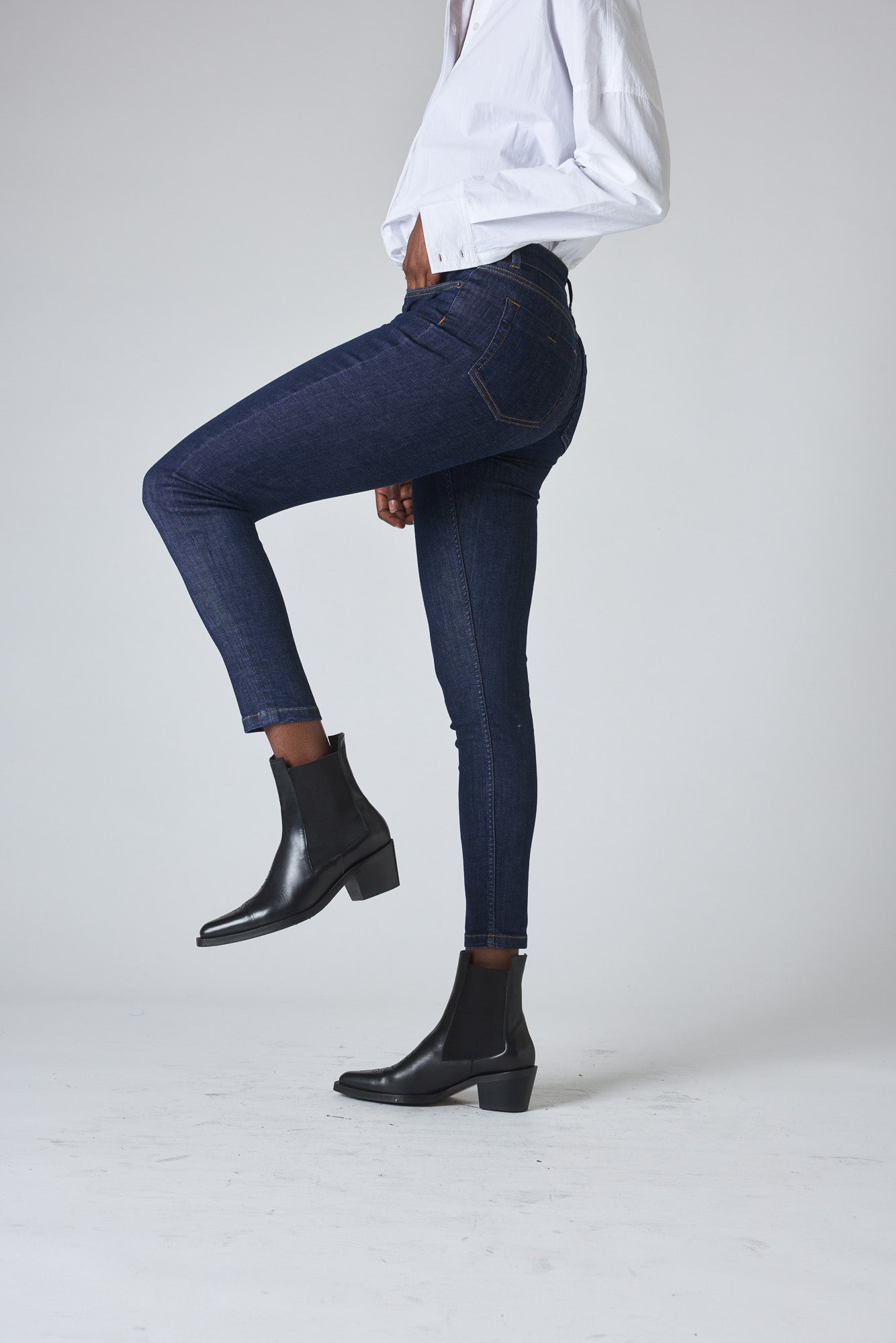 The iconic outlet tights