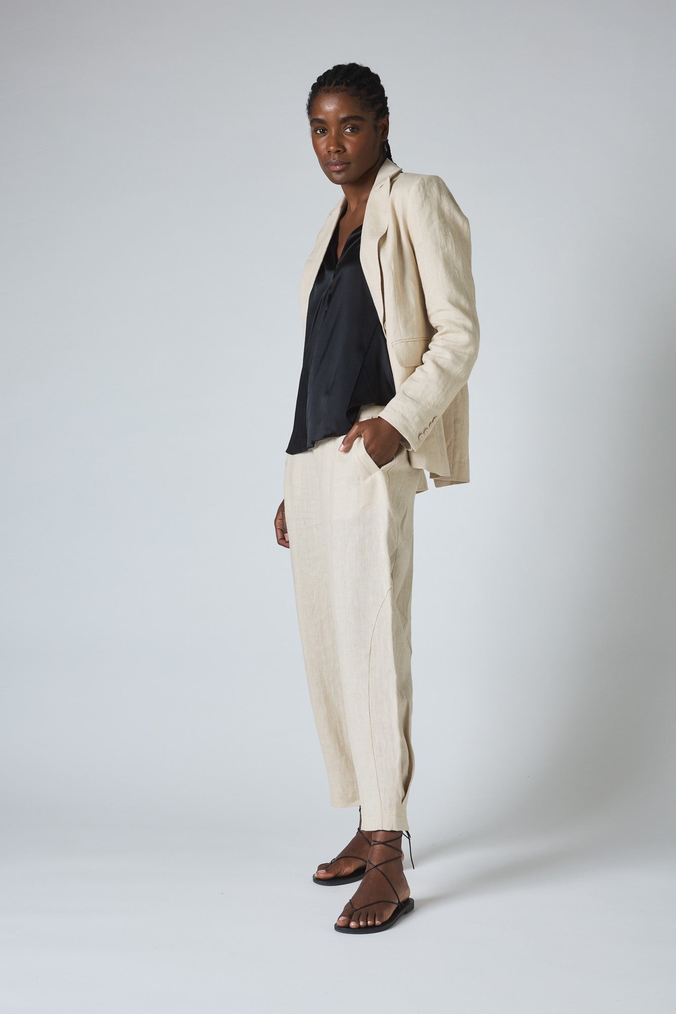 Airstretch Tapered Pant  Banana Republic Factory