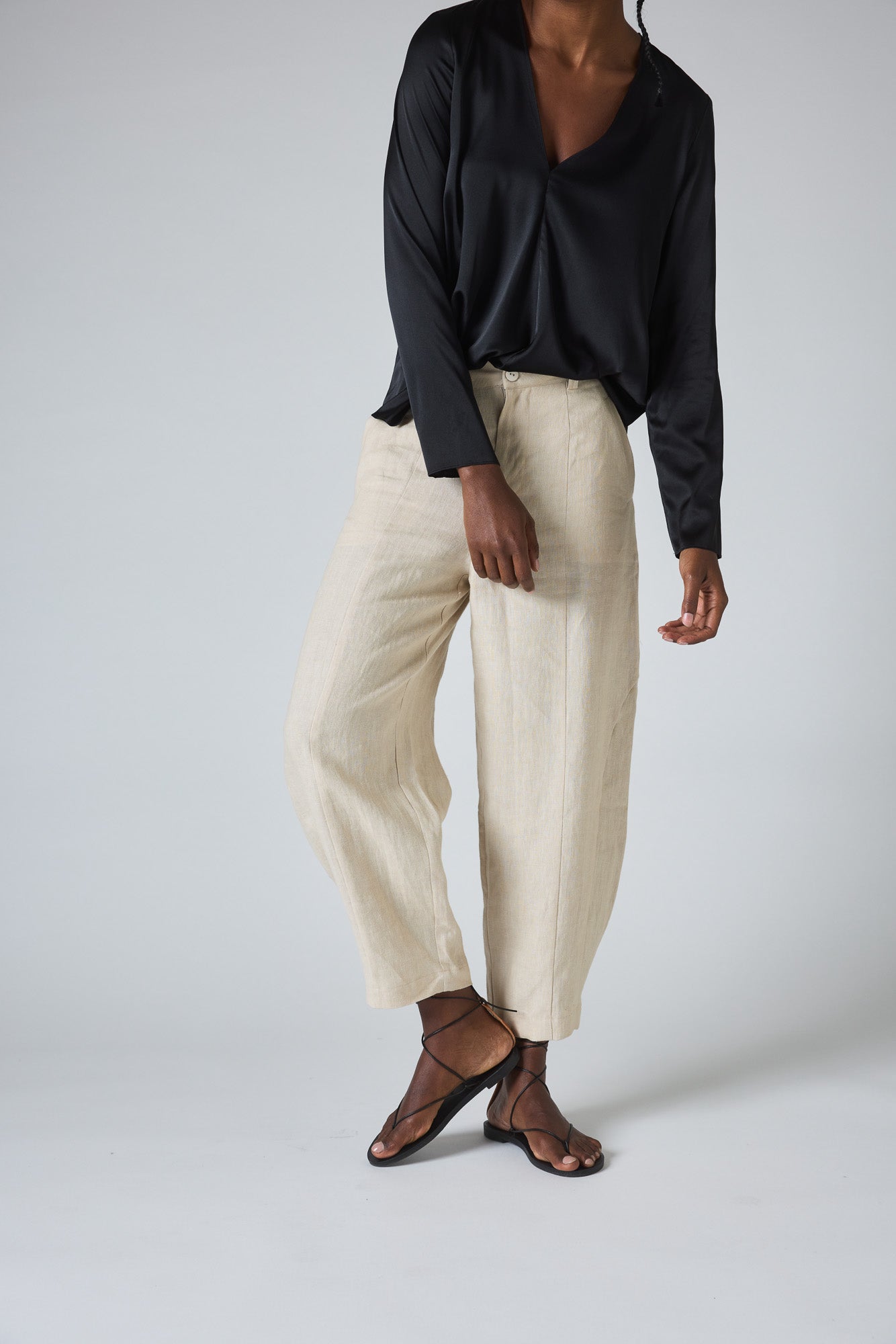AAPT09 - Classic Tapered Linen Pant – Fridaze - Linen Redefined