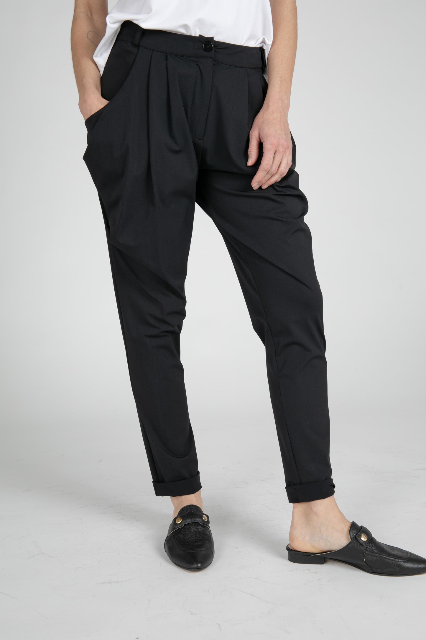 Sapphire Black Pleated Trousers